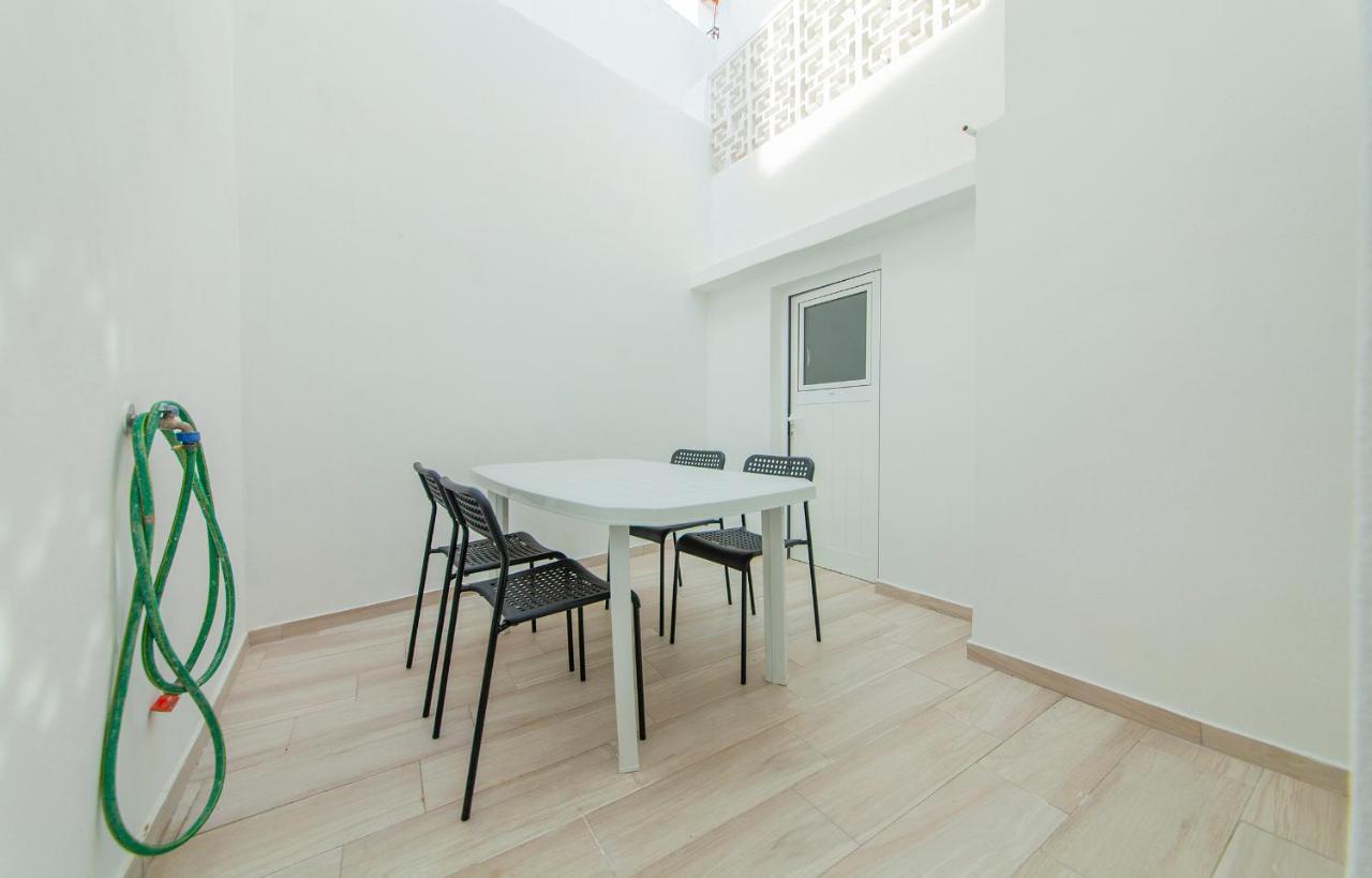 Apartmán B21 - Oliveira Cozy Flat Lagos Exteriér fotografie